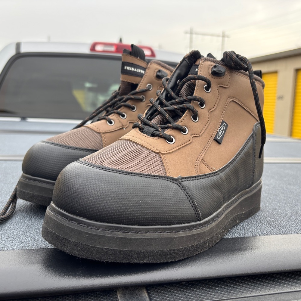 Field & Stream Men's Brown and Black Boots